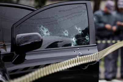 A violent crime scene, necessitating a criminal defense attorney