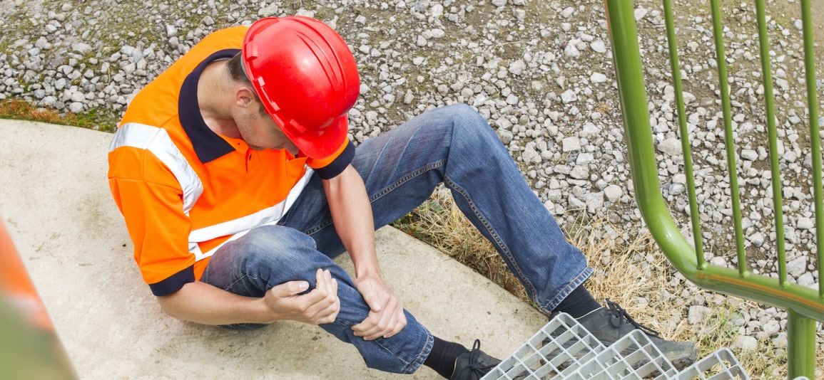 Man sufferring an injury while on a construction site in FL